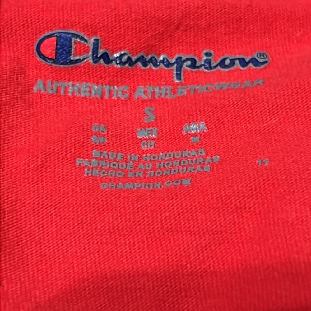 Champion Set of Two men’s small t shirts - Picture 4 of 5